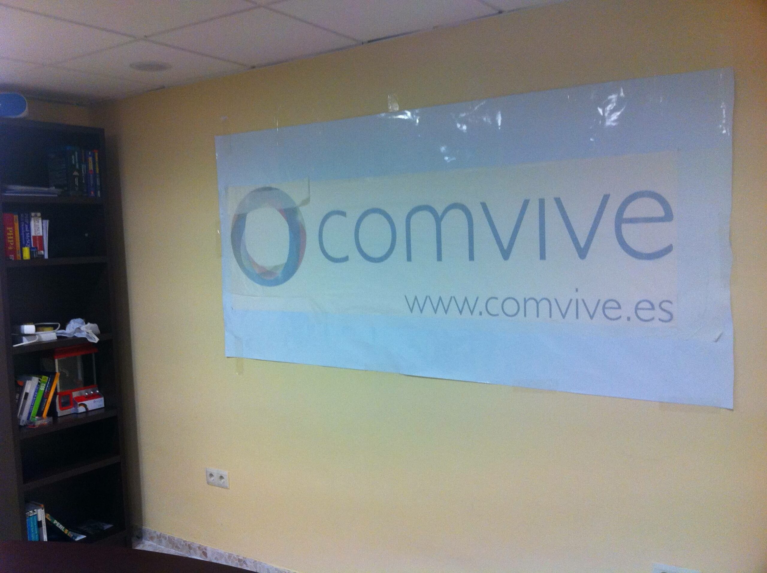 logo oficina comvive